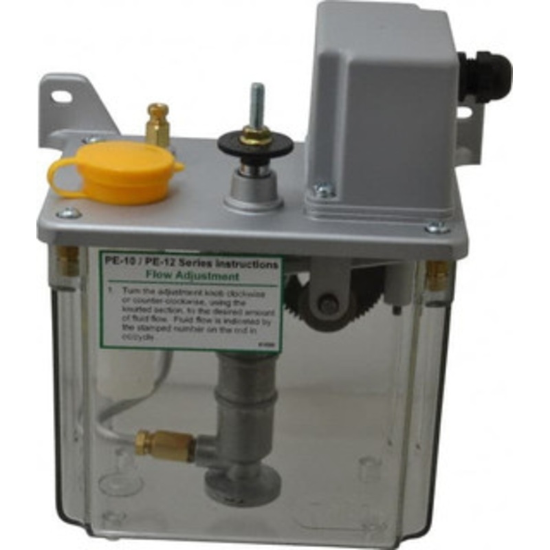 Trico 2 L Reservoir Capacity, 3 – 6 cm Output per Cycle, 36-72 cm Output per Hour, Electric Central Lubrication System 5 Min Interval Between Cycles, 130mm Wide x 225mm High, 110 Volts, Oil, 5/16-24 Outlet Thread PE-1002-05 – 08271561