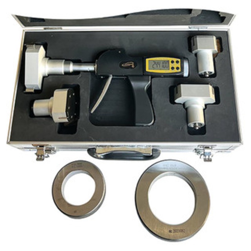 iGaging Tri-Point Pistol Grip iP54 Digital Internal Bore Gauge, 2.0-4.0/50-100 mm 4 Piece Set – 35-PG3-400-4