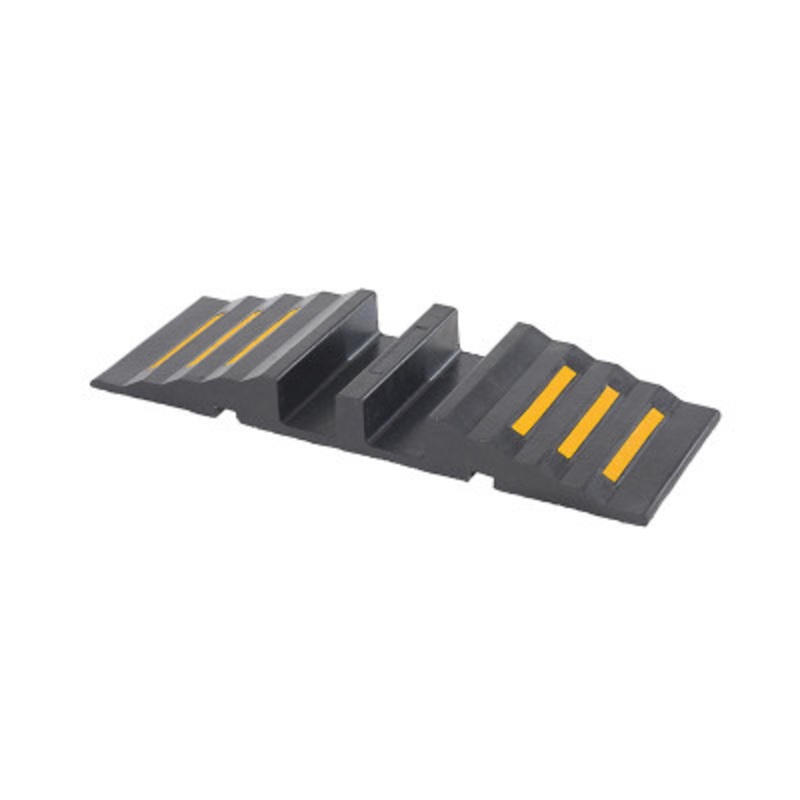 Rubber Hose/Cable Crossover Bridge, 32-5/8 x 12 x 3-1/2in, Black