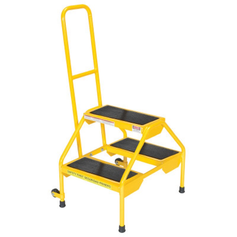 Two-Step Ladder Rubber Matting, 23-1/2 x 20-9/16 x 42in